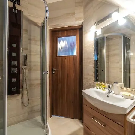 U Kowola 斯扎法拉瑞