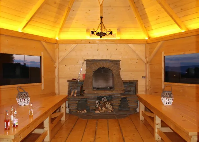 U Kowola Проживание в семье